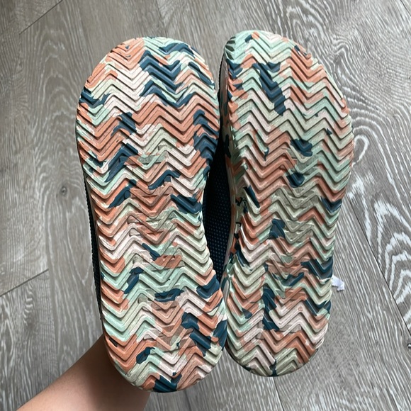 Nobull Trainer+ w/ Extra Laces - Picture 3 of 5